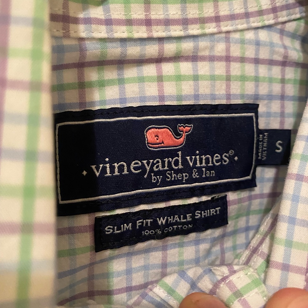 Vineyard Vines Button Down - image 2